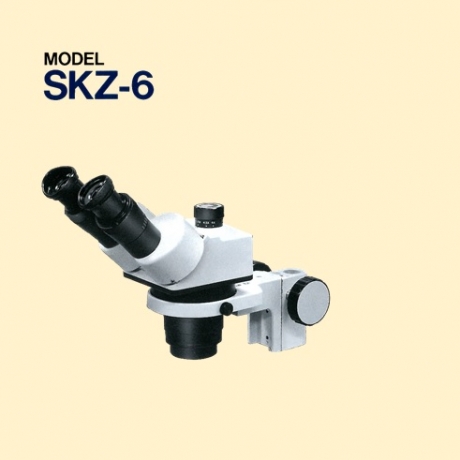 双眼実体顕微鏡